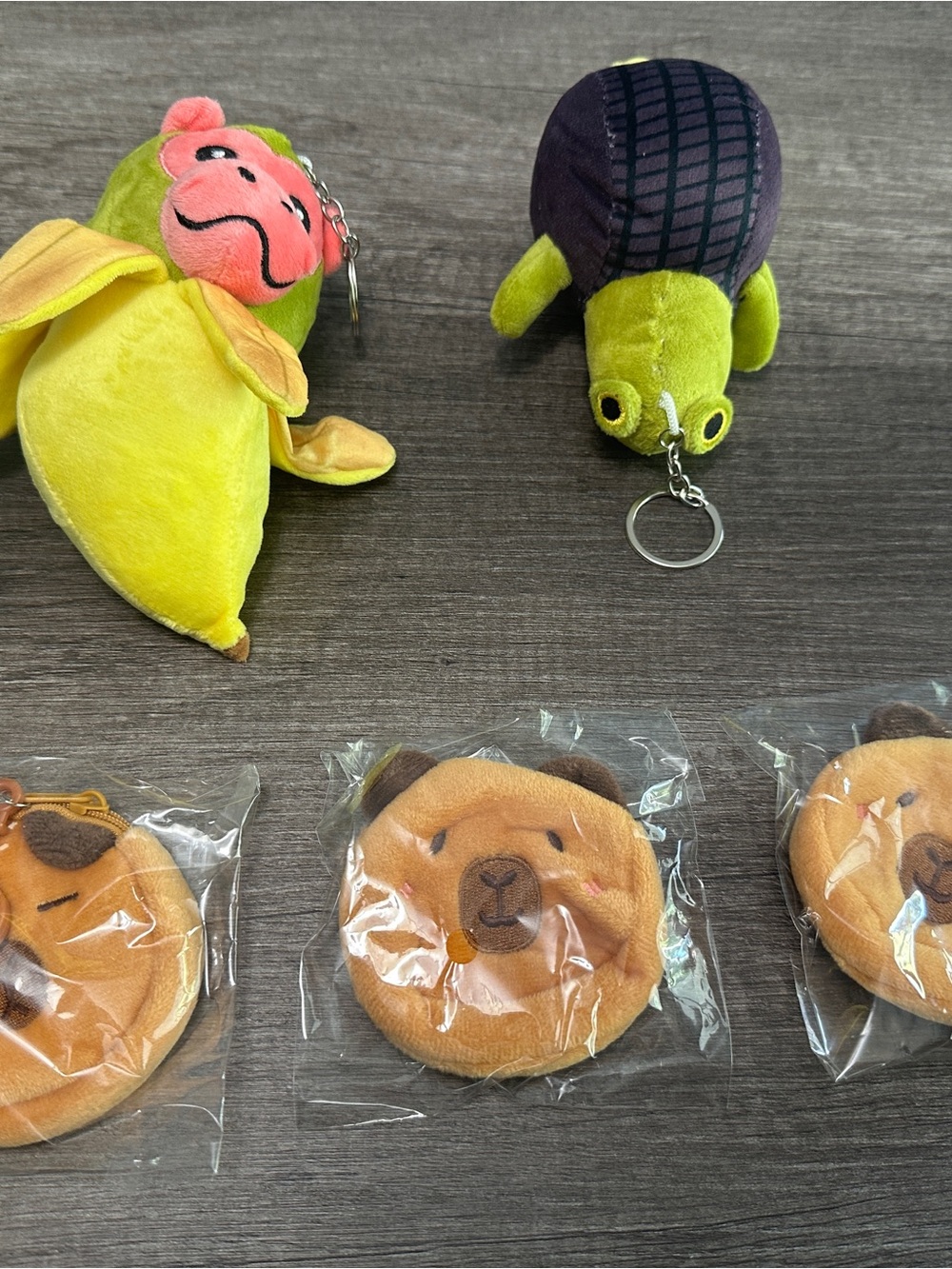 Banana Monkey and Turtle plush keychains 3 bear coin purses.
#kawaii #anime